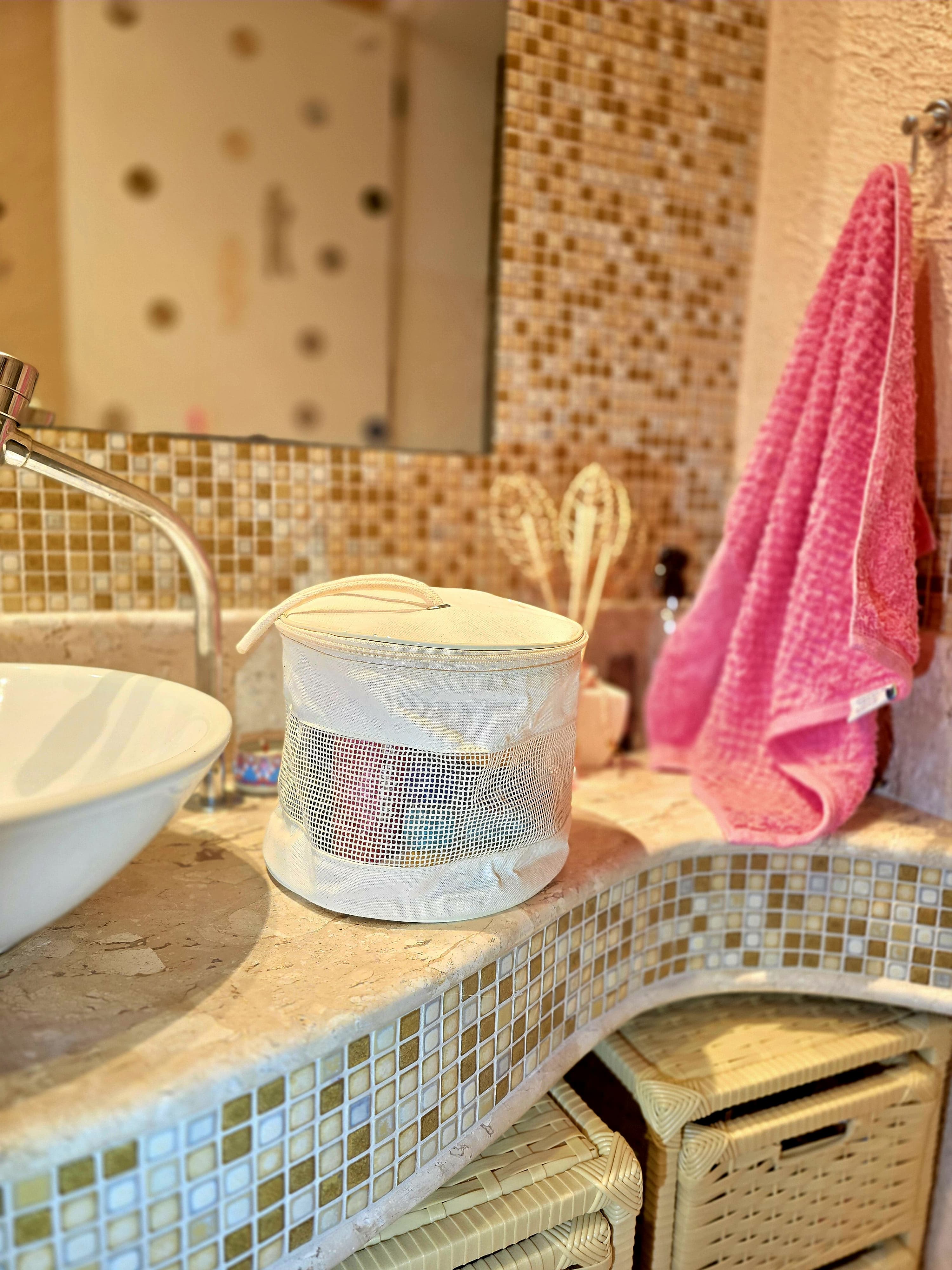 Frasqueira redonda ecológica - em lona de algodão cru - ref.: Maçã