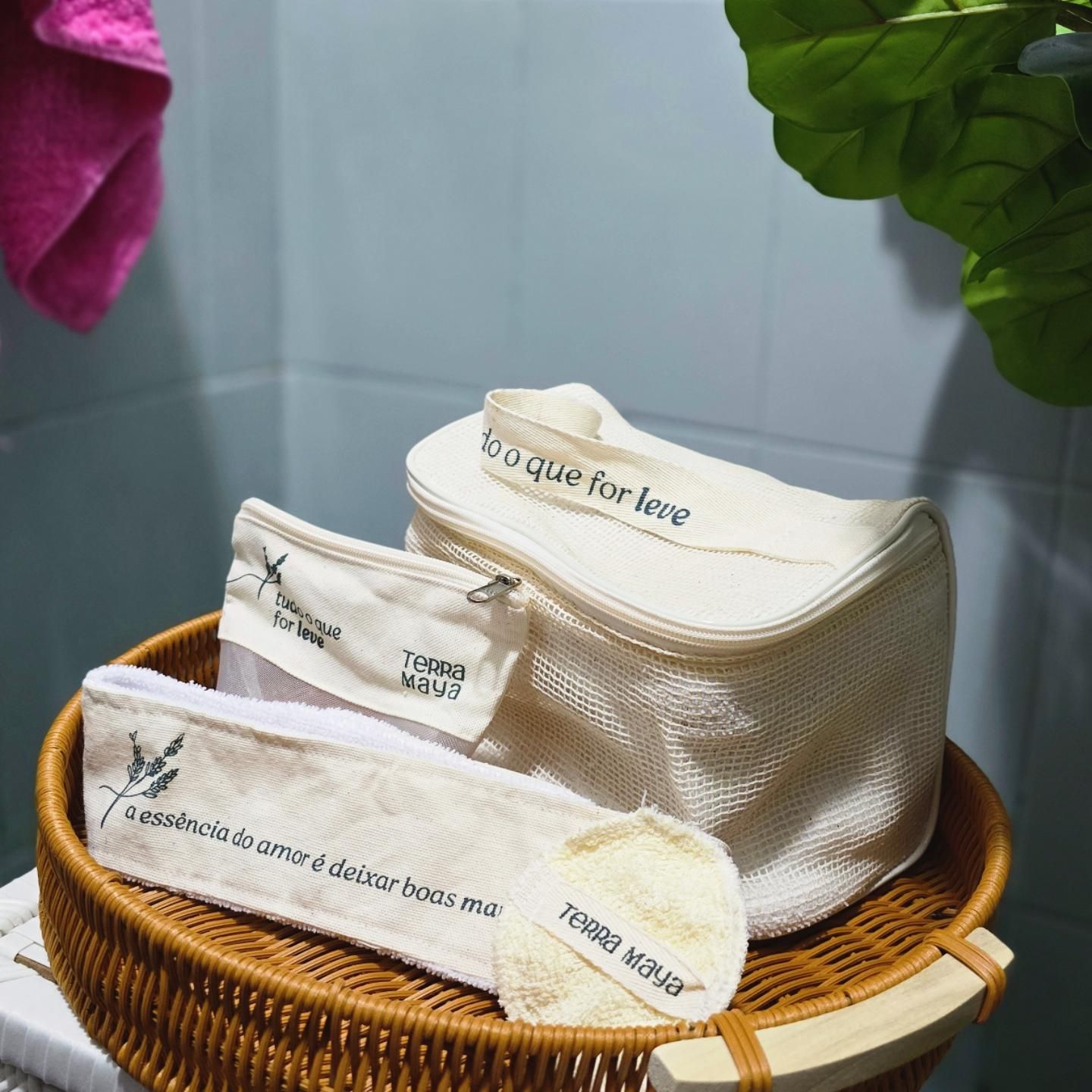 Frasqueira Ecológica em Talagarça de Algodão Cru e Forro Atoalhado - Ref.: Águia