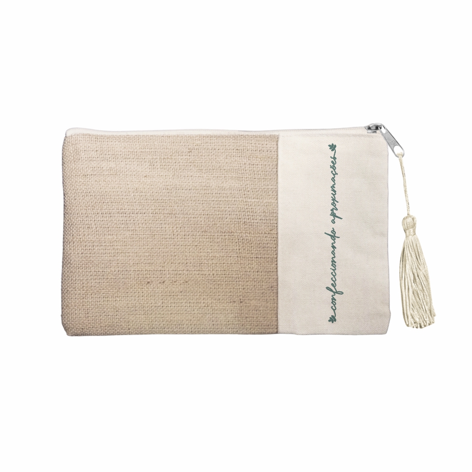 Necessaire Premium em Juta Engomada e Lona de Algodão com Barbicacho - Ref.: Macadâmia