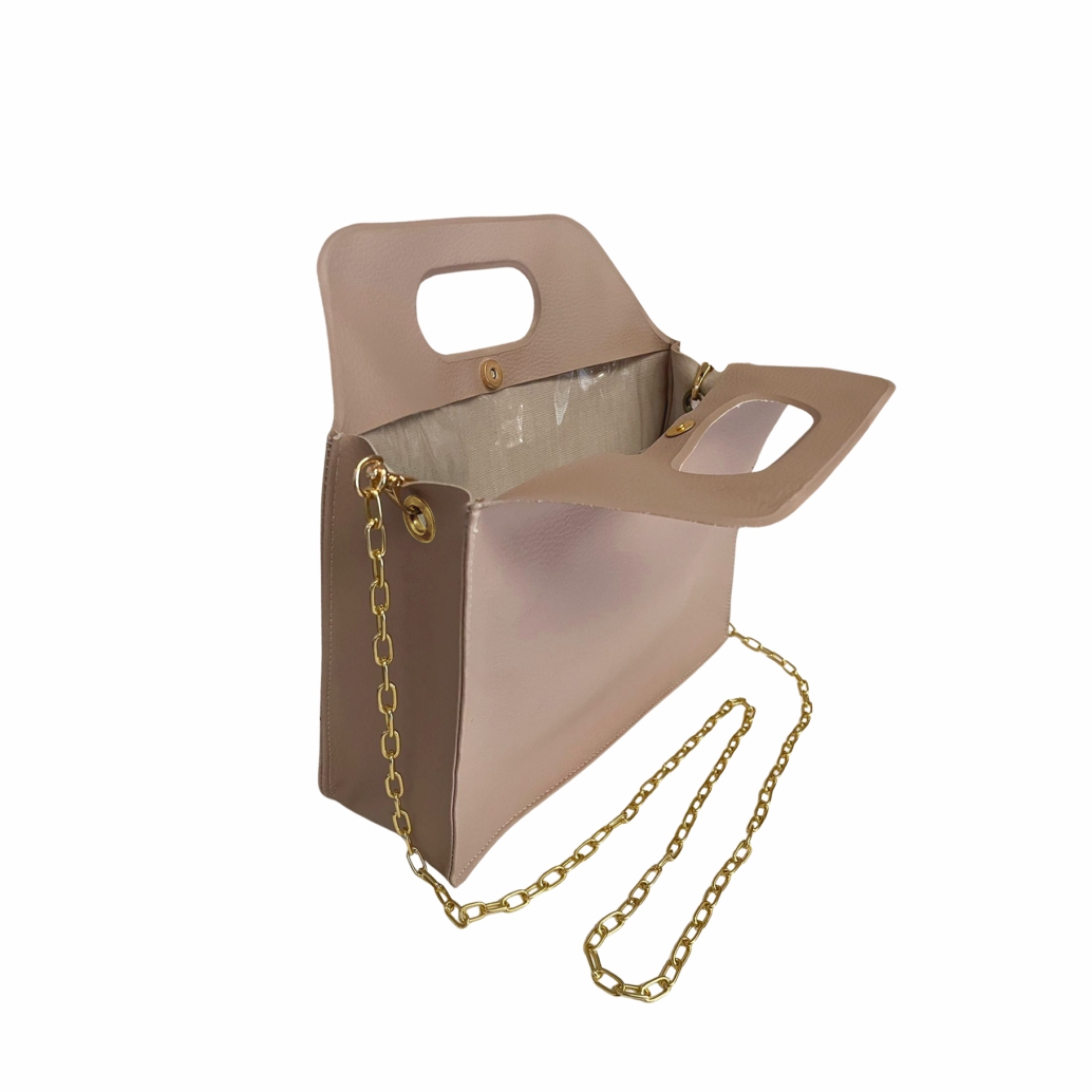 Bolsa Premium em Corino com Alça de Mão e Botão - Ref.: Pérola
