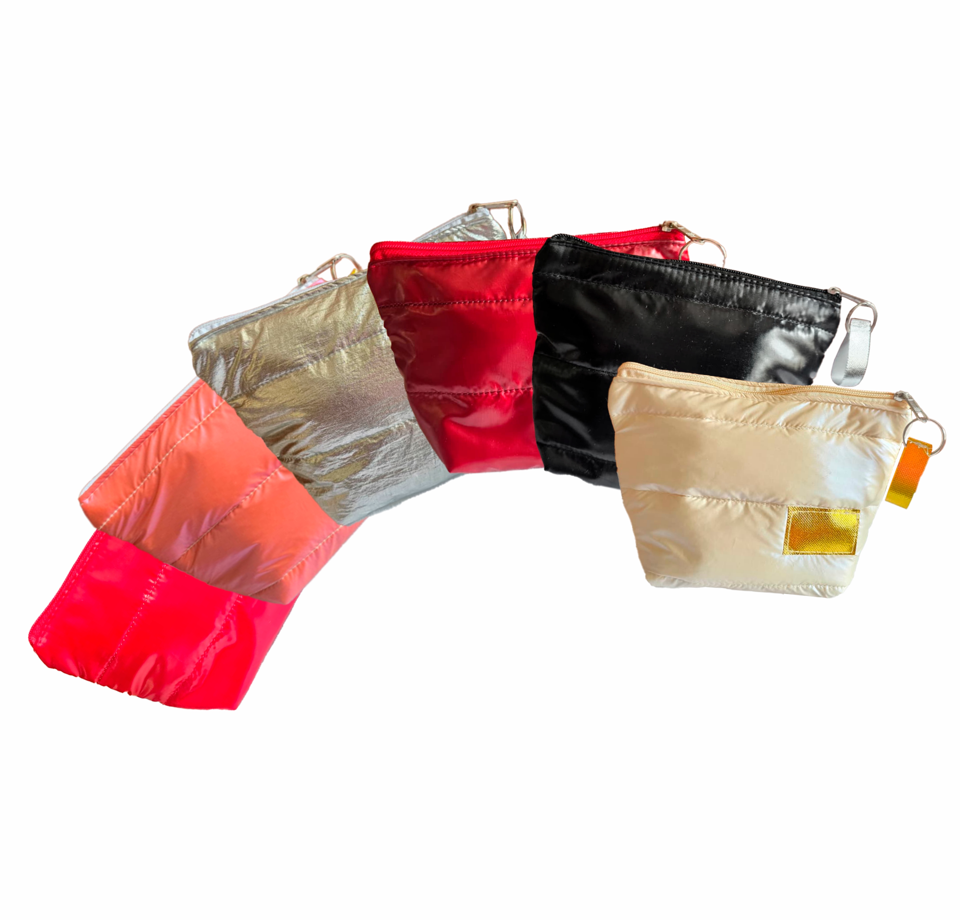 Lançamento Merengue| a necessaire com tecido puffer, estilosa e com um brilho encantador.